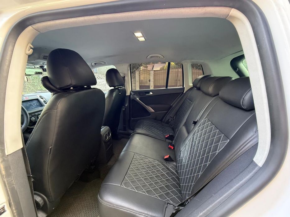 Продам авто Volkswagen Tiguan 2008