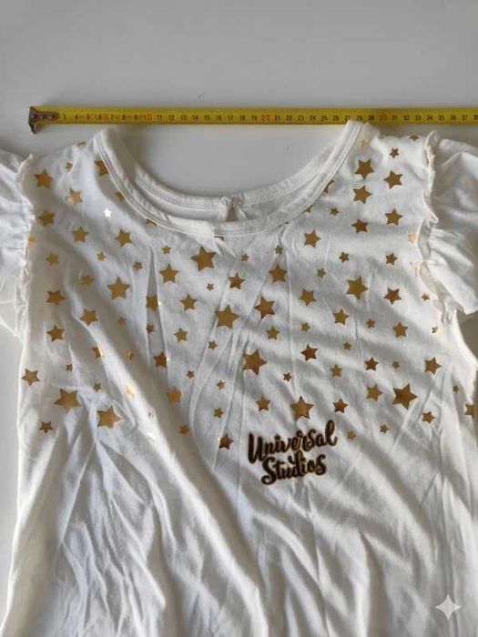 T-shirt Universal Studios Branca – Estrelas Douradas – Menina 4-5 anos (110cm)