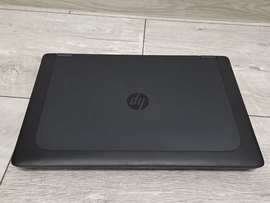 Workstation HP Zbook 17 G2 Intel i7 16GB  ssd 256 HDD 1TB  quadro win