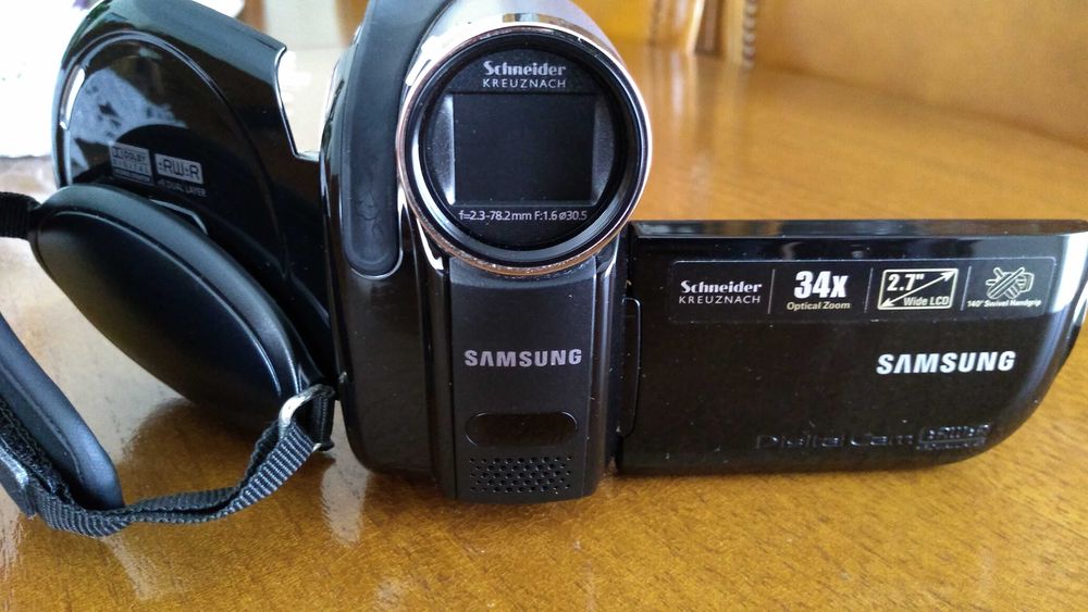 Vendo máquina filmar DVD Samsung avariada