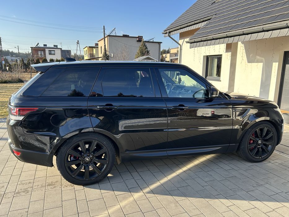 Range Rover Sport HSE Dynamic Black