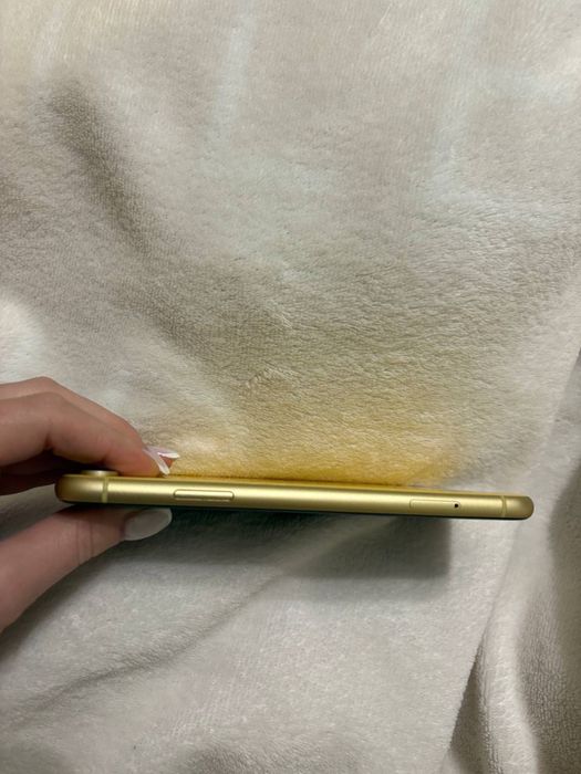 Продам Iphone Xr 64gb