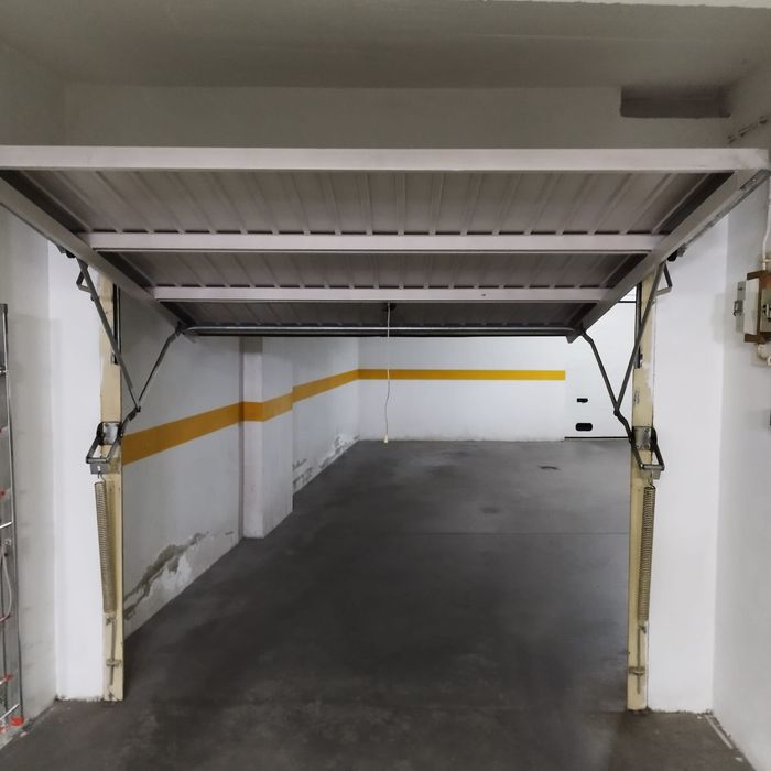 Portao garagem manual