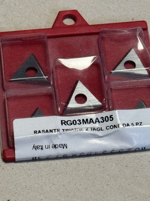 Nowe płytki Freud RG03MAA305, komplet 5 szt.