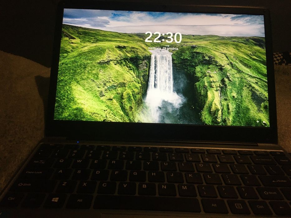 laptop CHUWI HeroBook Pro