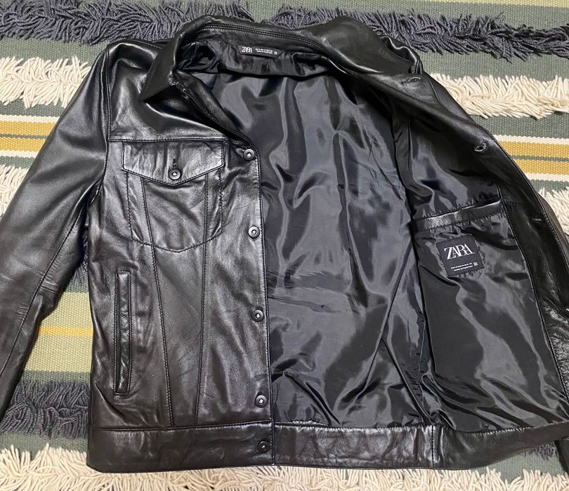 Продам свою уживану шкіряну чорну куртку Zara (Іспанія) розмір S/M