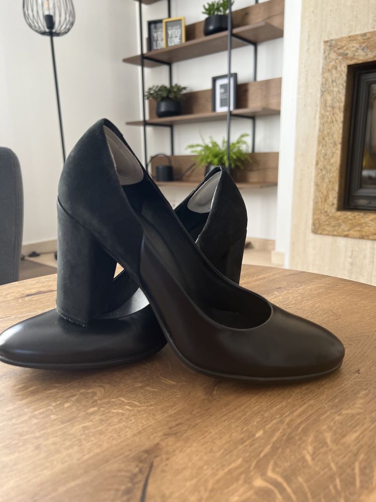 Ecco shape 75 block 2025