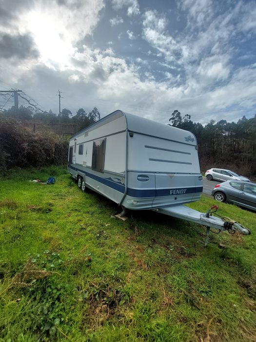 Caravana fendt topas