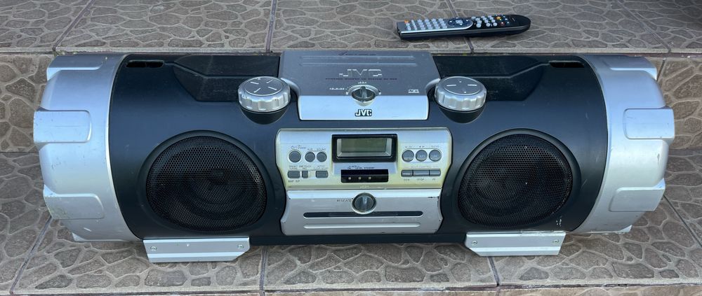 Jvc RV-B99BK boombox potezny bas z pilotem prezent