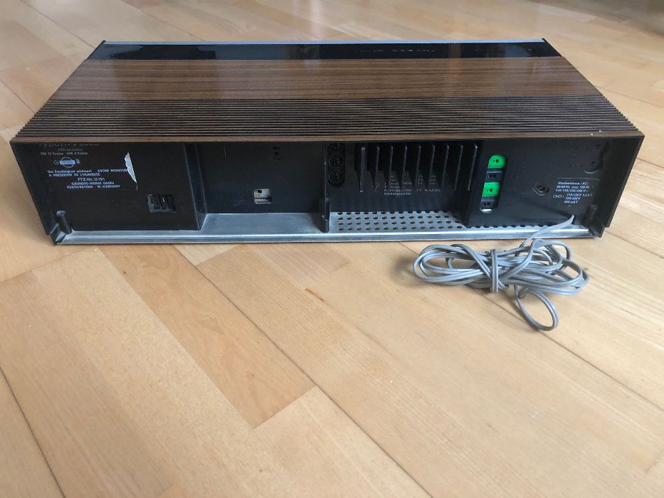 Radio Grundig HiFi-Box 303 zabytkowe