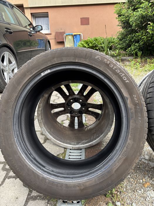 Opony 245/47 r17
