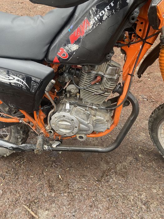 Мотоцикл Ктм    .