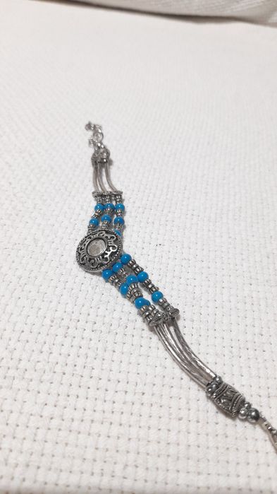 Pulseira estilo tribal azul