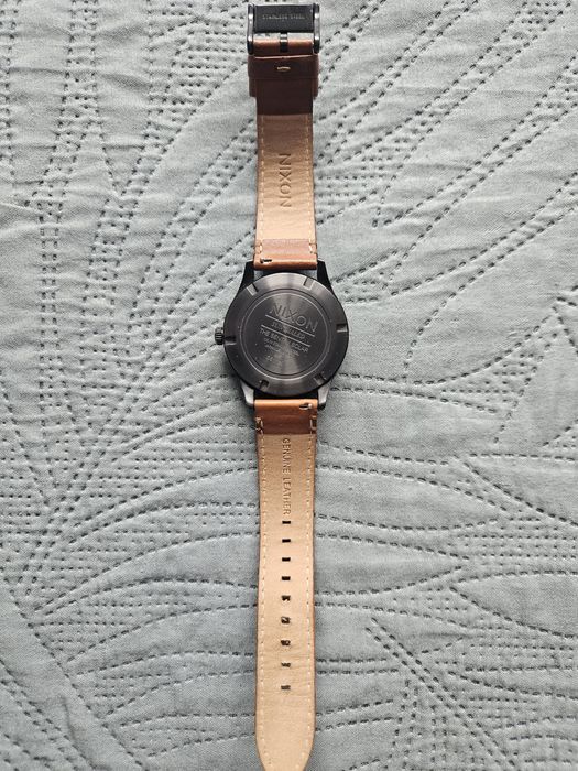 Nixon Sentry Solar - stan bdb