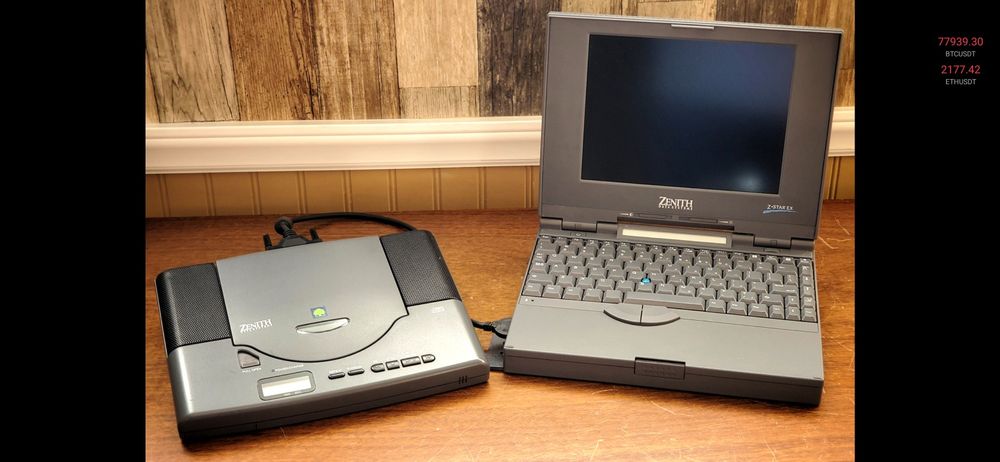 ZENITH DATA SYSTEM DGI-N8003 1994R odtwarzacz CD audio i CD-ROM