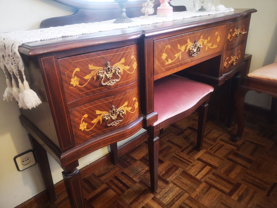 Quarto completo só 450€ estilo D. Maria