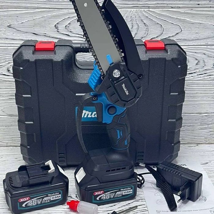 Електропила MAKITA