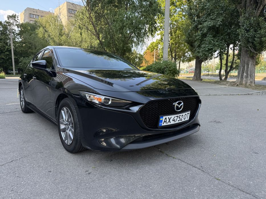 Продам Mazda 3 2022 року
