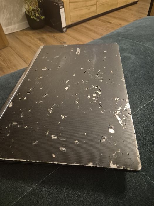 Laptop Acer Aspire V15 Nitro | i5-5200U | 8GB RAM | GeForce 940M | Zasilacz