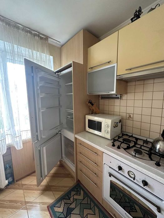 Оренда 1 кім. квартира вул. Лисеницька