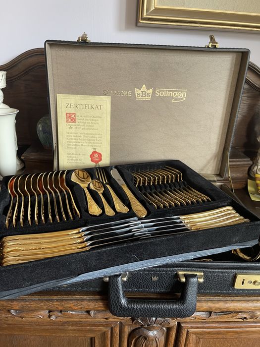 Sztućce pozlacane w walizce SBS Solingen 12 os Nowe !