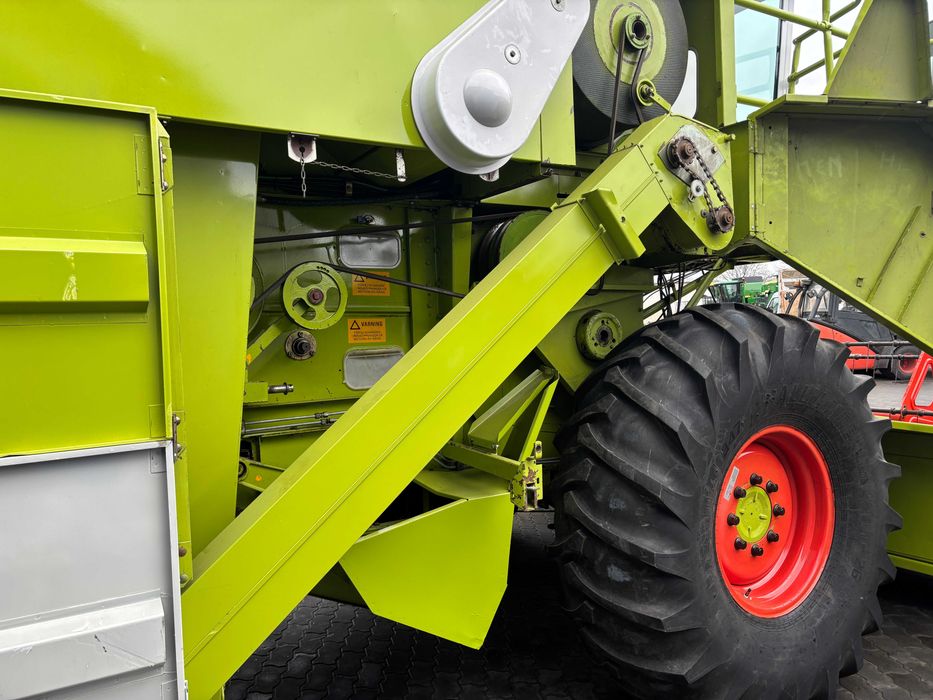 Комбайн Claas Dominator 96 Hydro