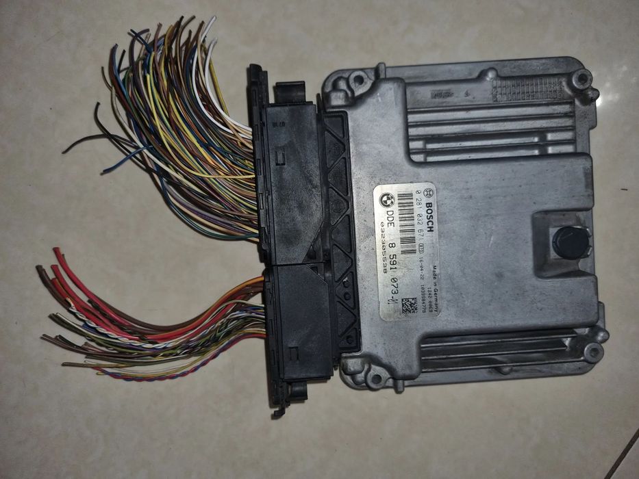 KOMPUTER STEROWNIK SILNIKA 8591073 0281032671 BMW F22 F20 F21 F30 B47D20A