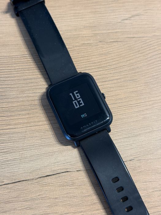 Smartwatch Amazfit Bip czarny
