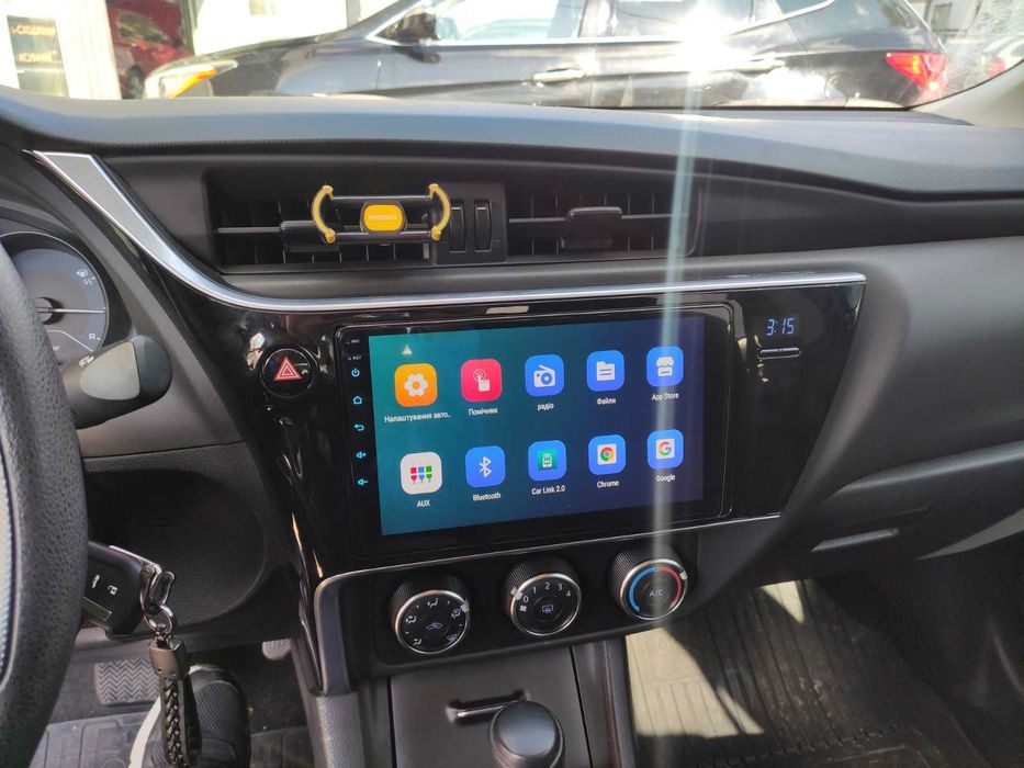 Штатная магнитола для Toyota Corolla E180 2016-2019 установка магнитол