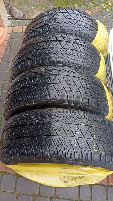 Opony Michelin Zimowe 225x55x18