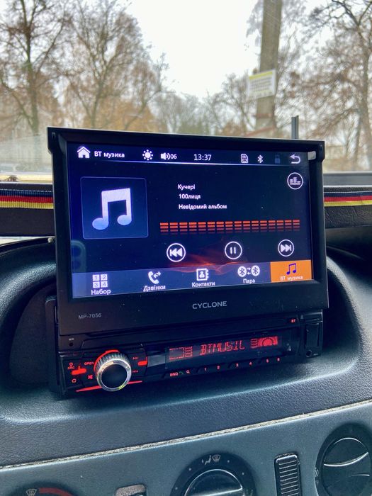 Продам магнітолу CYCLONE