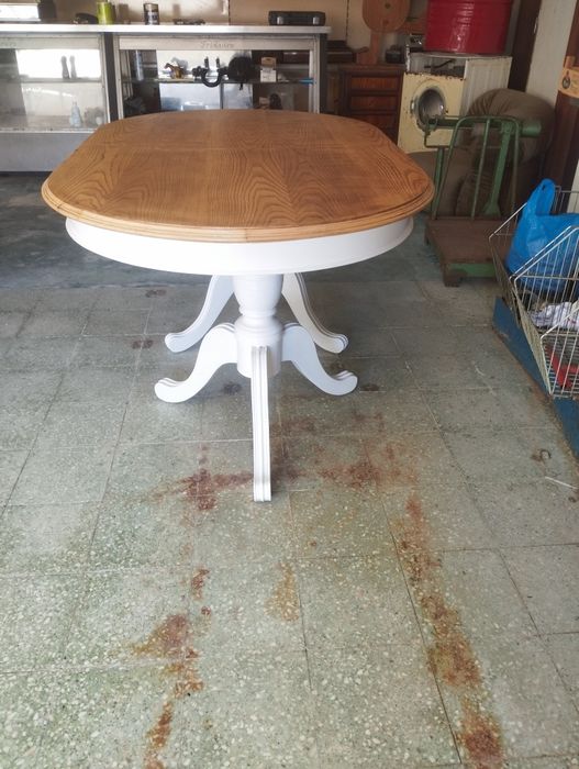 Mesa estilo ingles
