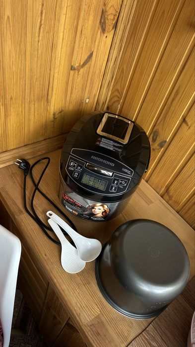 Мультиварка redmond rms-m4510 в чудовому стані як нова! Редмонд мультиварка (+пароварка) ідеал