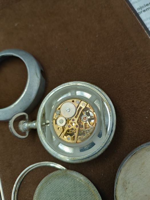 Zegarek kieszonkowy mechaniczny retro
