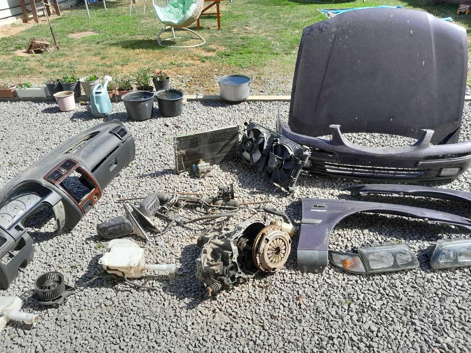 Запчастини до автомобіля Mazda 626 2.0 бензин 1997-2000