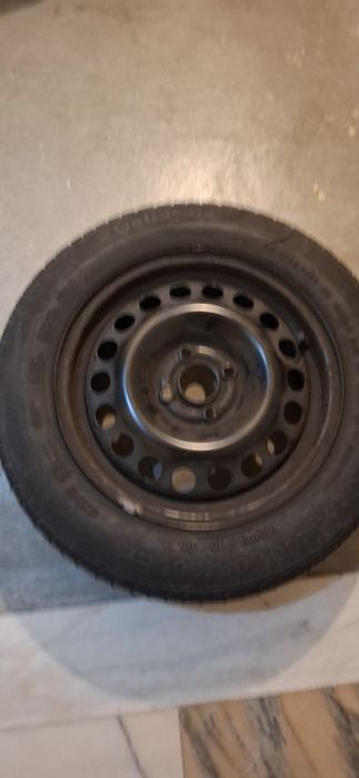 Pneu com jante 185/65  R 15