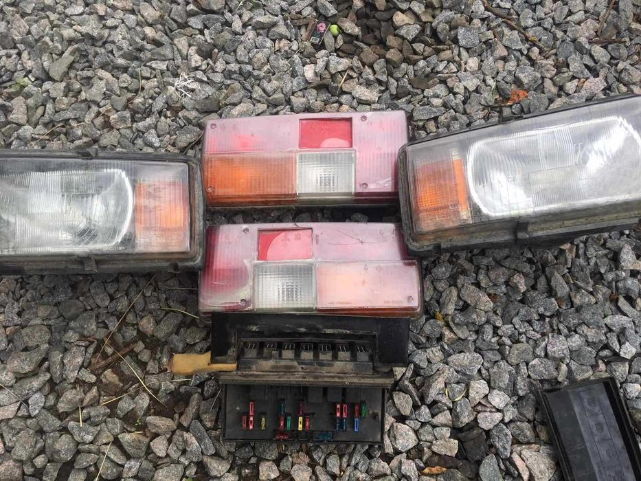 Фари та стопи. щиток придохранітілів ваз 2105