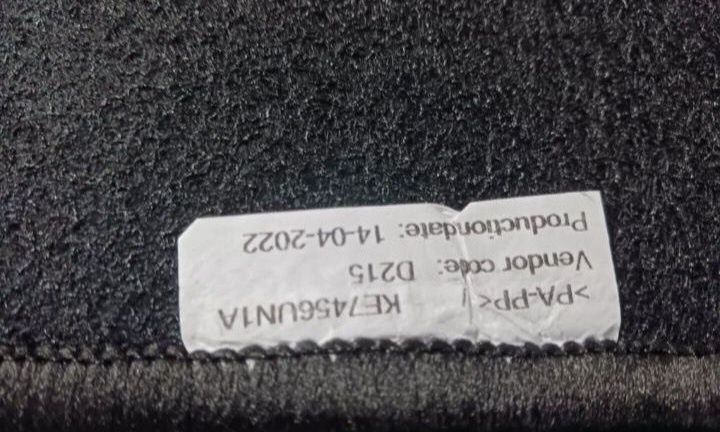 Oryginalne dywaniki welurowe  Nissan Qashqai J 12