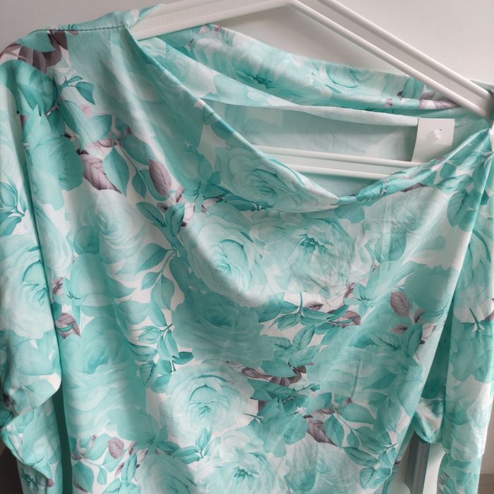 Bluzka kimono nowa piekny dekolt SM