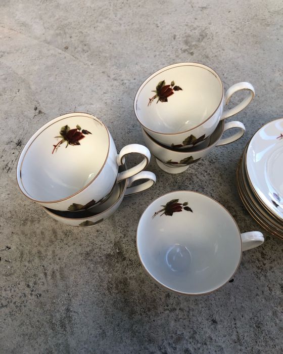 Porcelana Chodzież serwis kawowy talerzyki filiżanki porcelanowe antyk