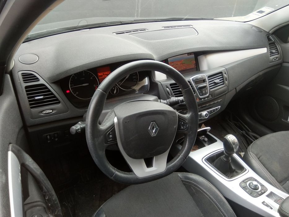 RENAULT LAGUNA III Grandtour - 2009 - Para Peças