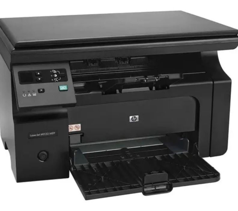 HP LaserJet Pro M1132 MFP, багатофункціональний лазерний пристрій.