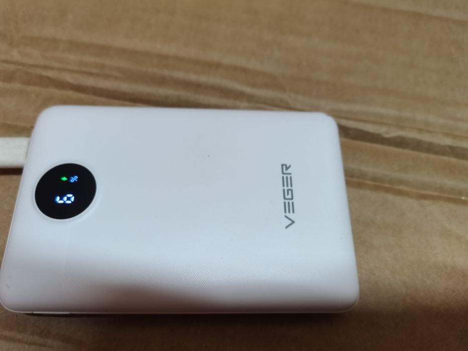 VEGER Powerbank 10 000 mAh, mini przenośny
