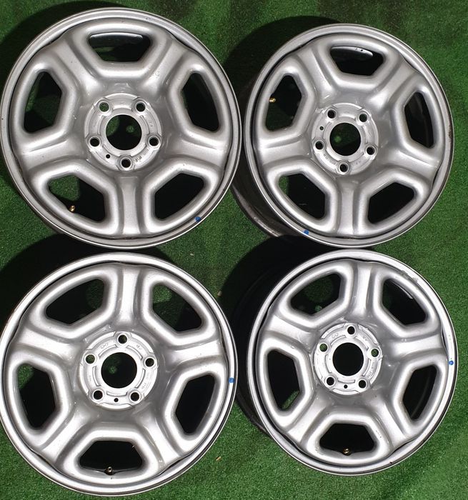 Felgi stalowe 15 5x114.3 ET 50 Dacia Duster Renault