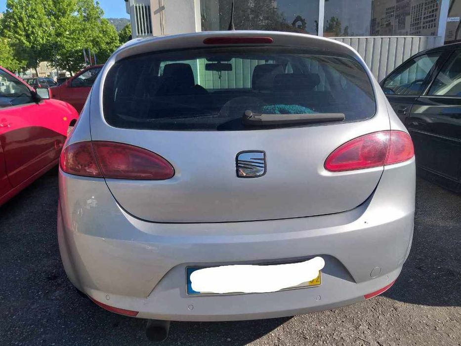 SEAT Leon  1.6 gasolina com  kit gpl