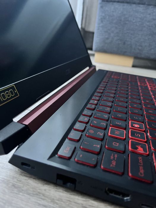 Acer nitro 5 i7, gtx 1660ti