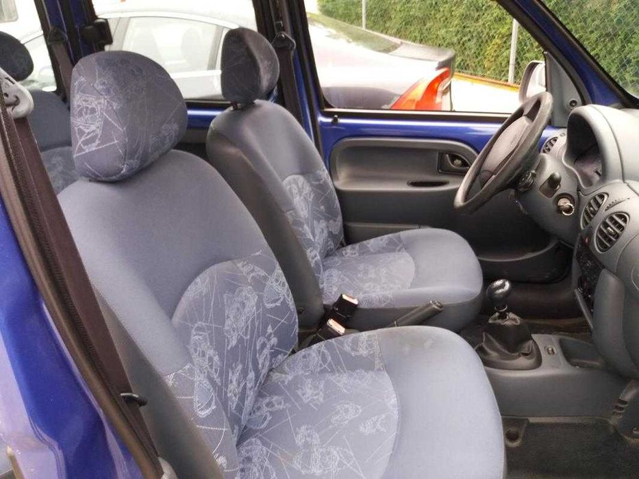 Renault Kangoo 1.4 de 2000 - Peças Usadas