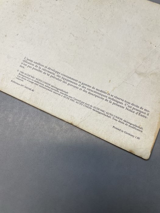 Посібники користувача Audi 100 C3. Німеччина, Франція. Сервісна книга