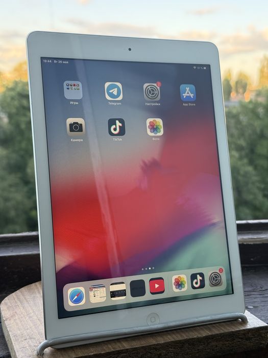 ipad air 1 - купити планшети - Ціна на OLX.ua