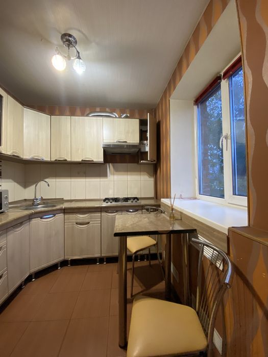 Продам 1к квартиру м. Гагарина Левада Центр
